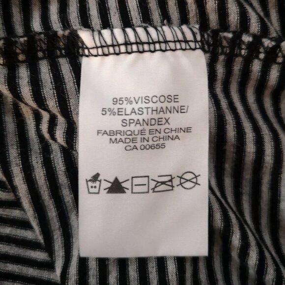 Addition Elle Ladies Cap Sleeve Black & Grey Stripe Loose Fit Tunic - Picture 6 of 9